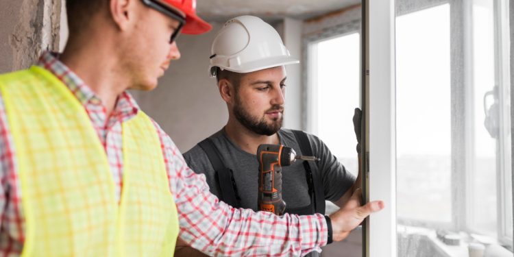 L'importance des artisans dans l'intégration des menuiseries et solutions de chauffage